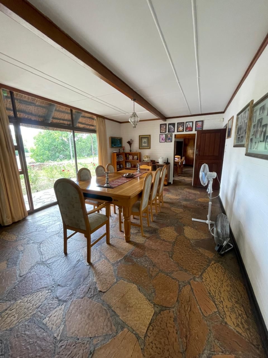 5 Bedroom Property for Sale in Christiana North West